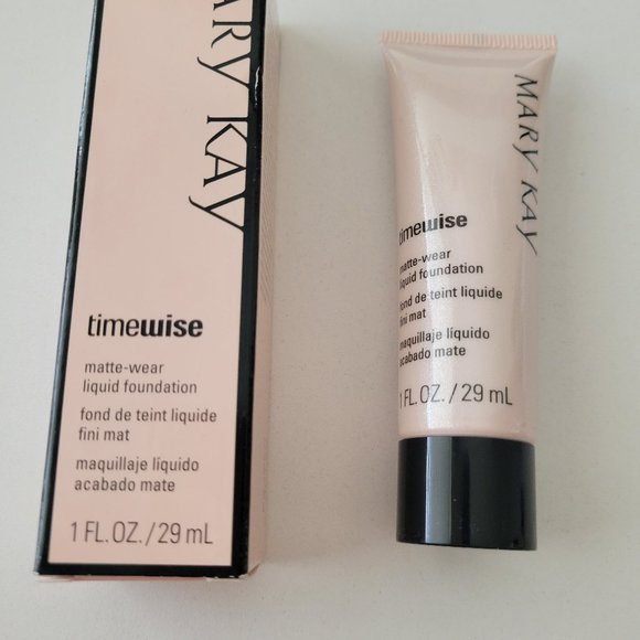 Mary Kay Timewise Matte Wear Liquid Foundation 1 oz Beige 7 - Picture 2 of 5